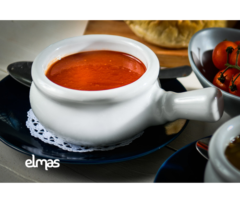 Italian tomato-pesto soup (vegetarian)